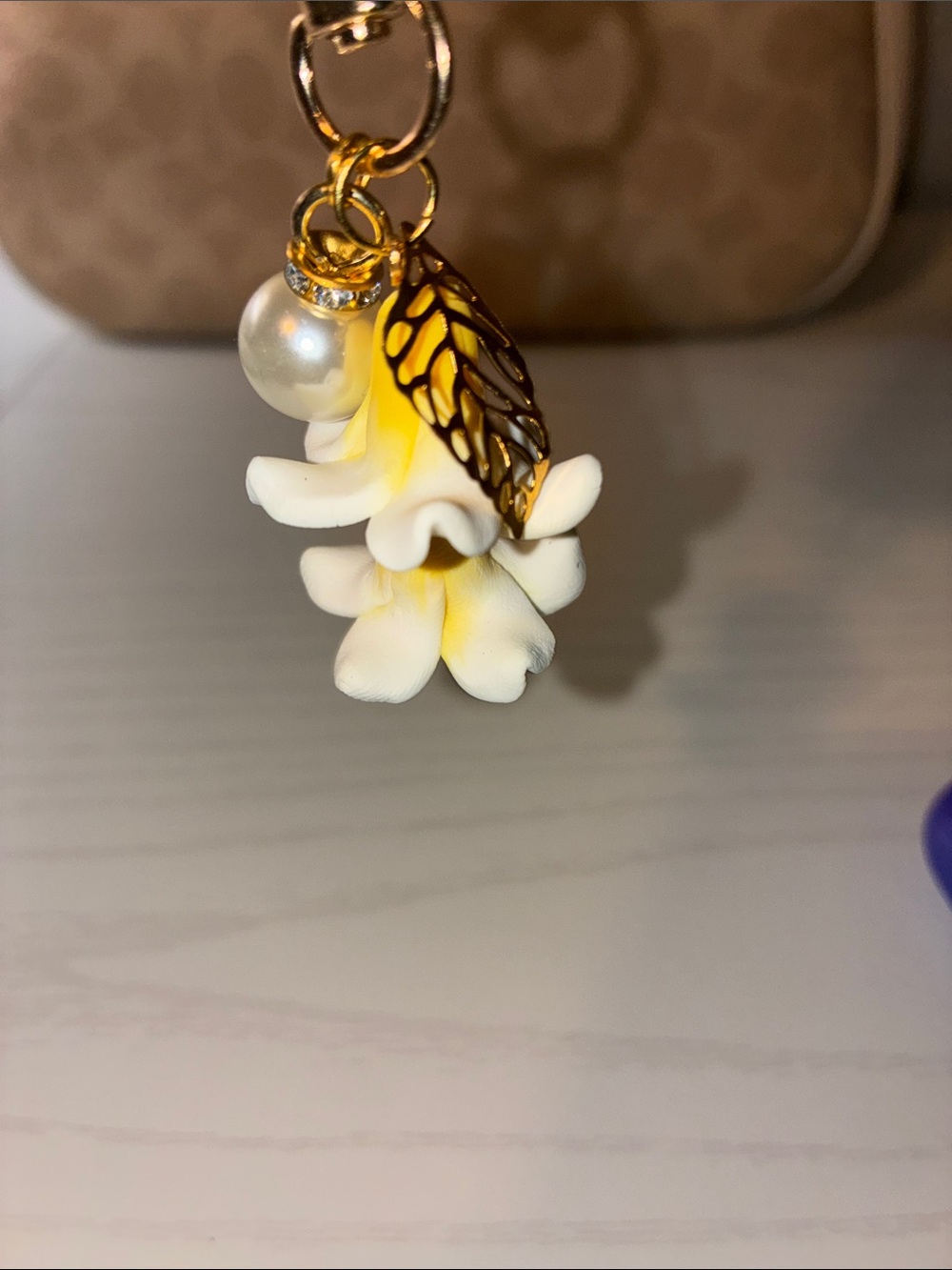 Purse Plumeria Flower with Pearl Charm - Picture 2 of 3